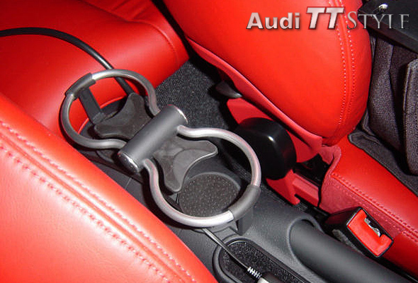 アームレスト装着 – Audi TT Style – アウディTTスタイル
